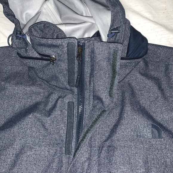 The North Face shell jacket - Picture 4 of 10